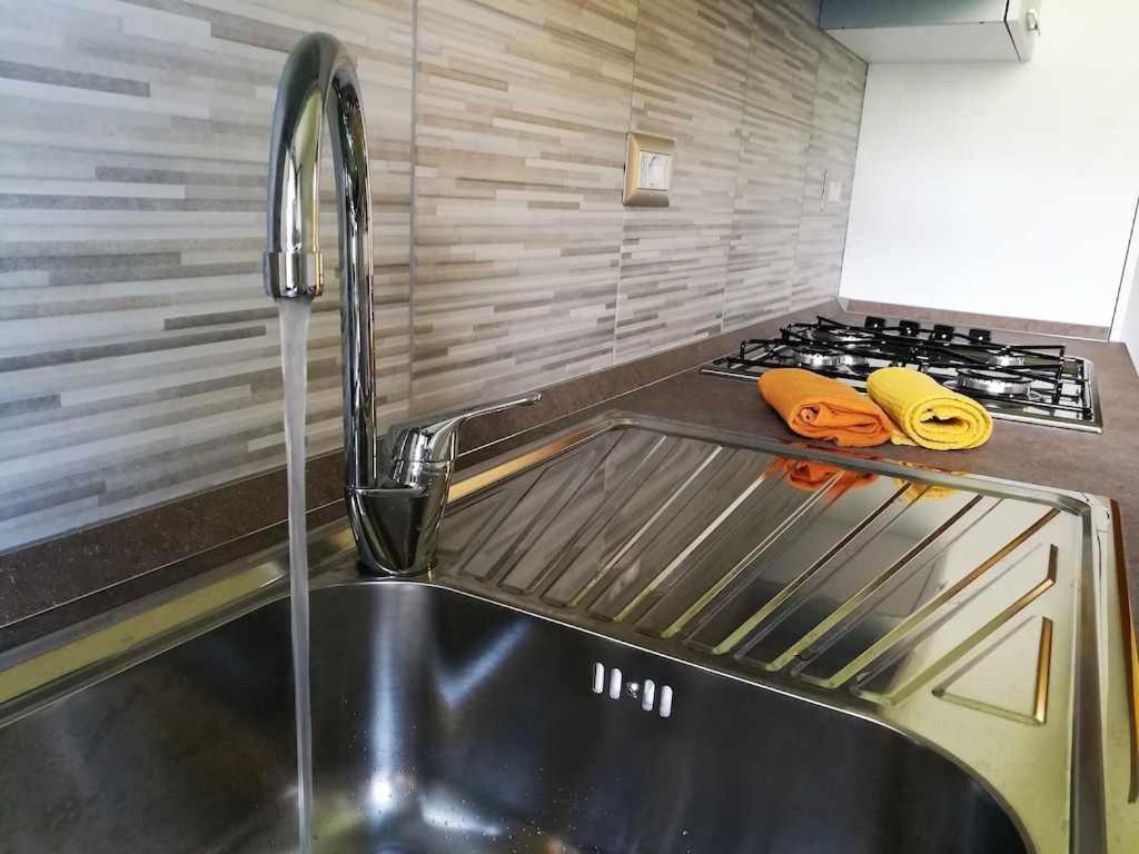 Апартаменты Casa Dinky Attico Con Terrazza Vista Mare Формия Экстерьер фото