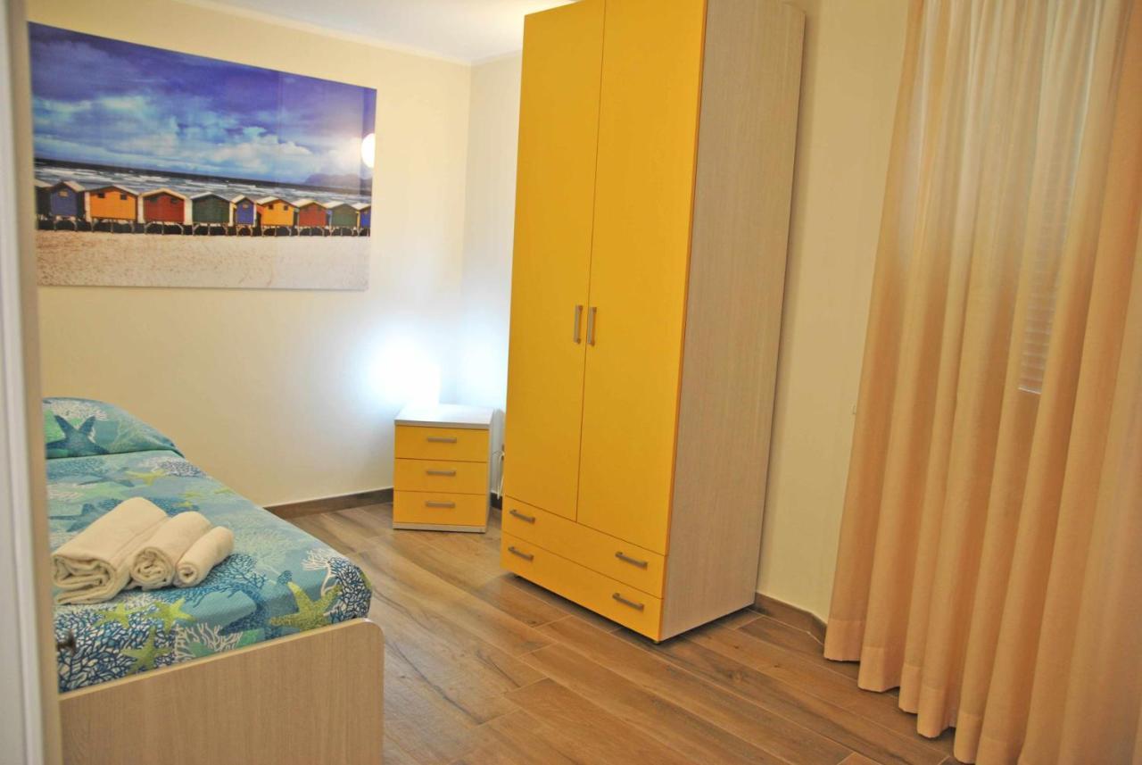 Апартаменты Casa Dinky Attico Con Terrazza Vista Mare Формия Экстерьер фото
